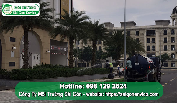 Cho Thuê Xe Bồn Chở Nước Tưới Cây Rửa Đường Gía Rẻ 0981.29.26.24