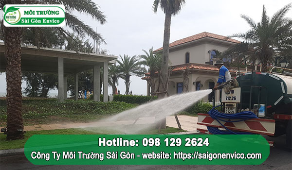 Cho Thuê Xe Bồn Chở Nước Tưới Cây Rửa Đường Gía Rẻ 0981.29.26.24
